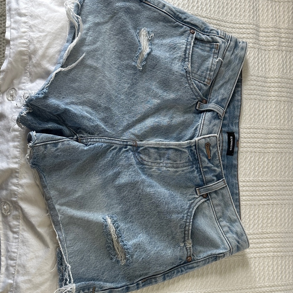 Express Denim Blue Women's Distressed Shorts